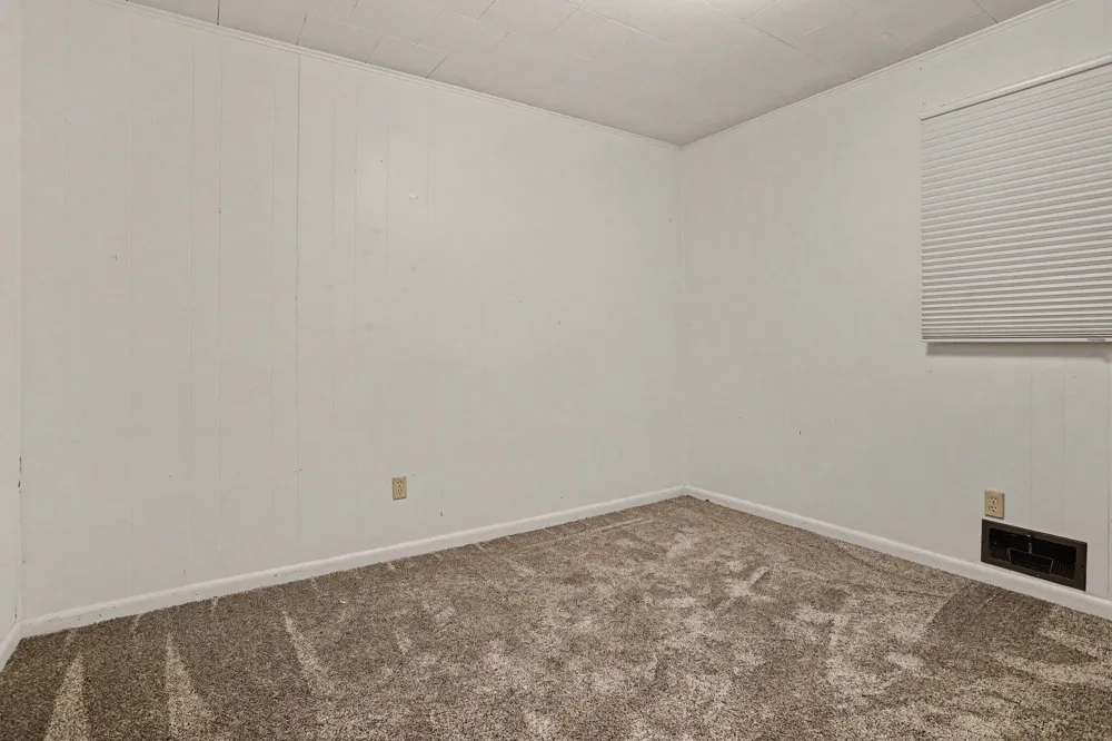 15132 E Augusta Drive Augusta, MI 49012