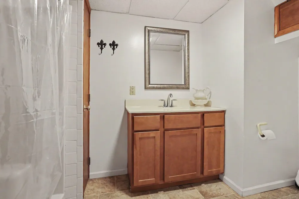 15132 E Augusta Drive Augusta, MI 49012