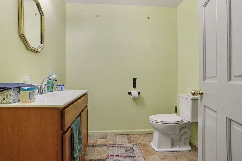 15132 E Augusta Drive Augusta, MI 49012