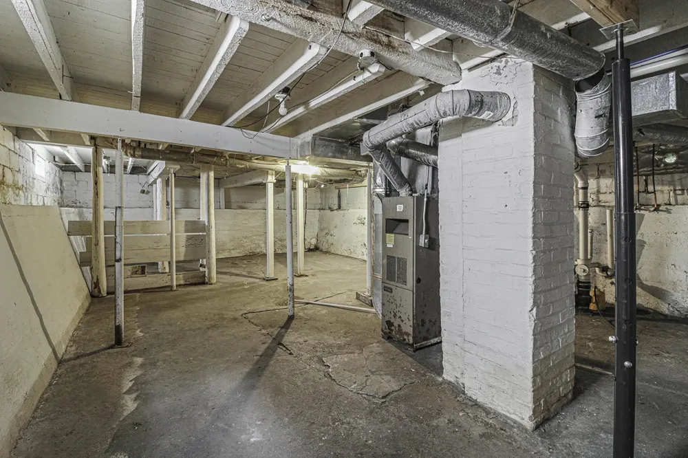 612 Walnut Street Lansing, MI 48933