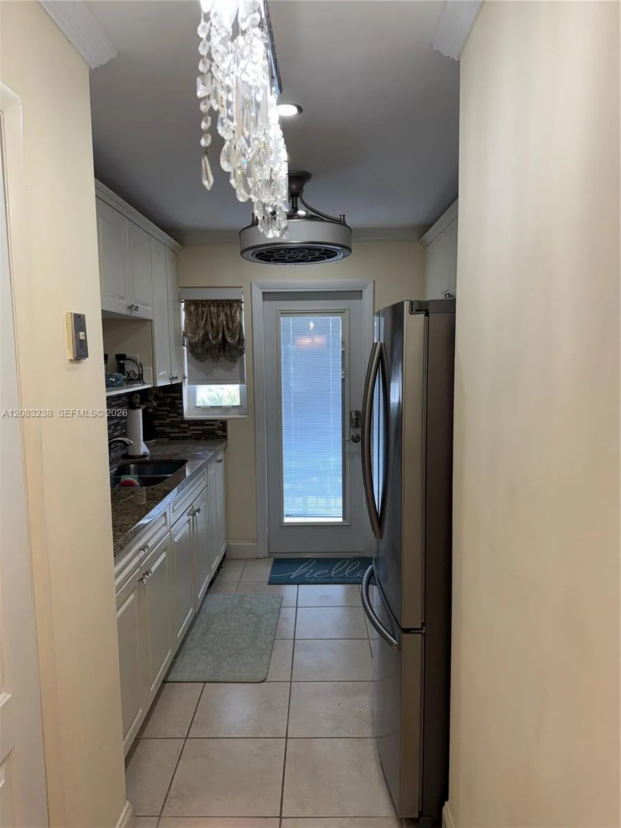 3922 NE 166th St #S305 North Miami Beach, FL 33160