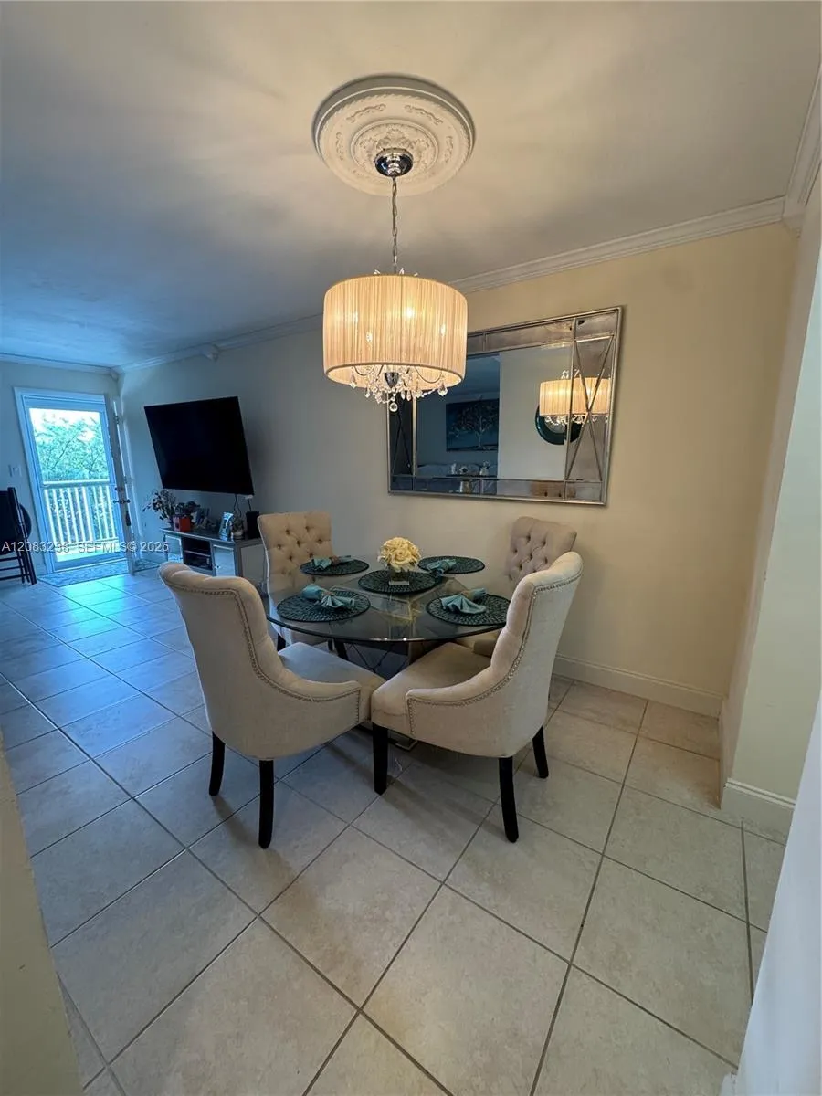 3922 NE 166th St #S305 North Miami Beach, FL 33160