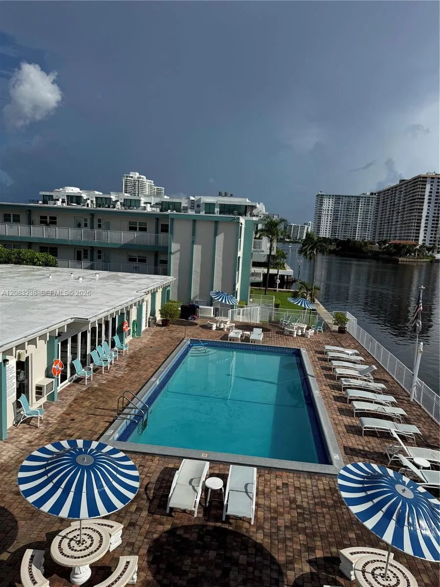 3922 NE 166th St #S305 North Miami Beach, FL 33160