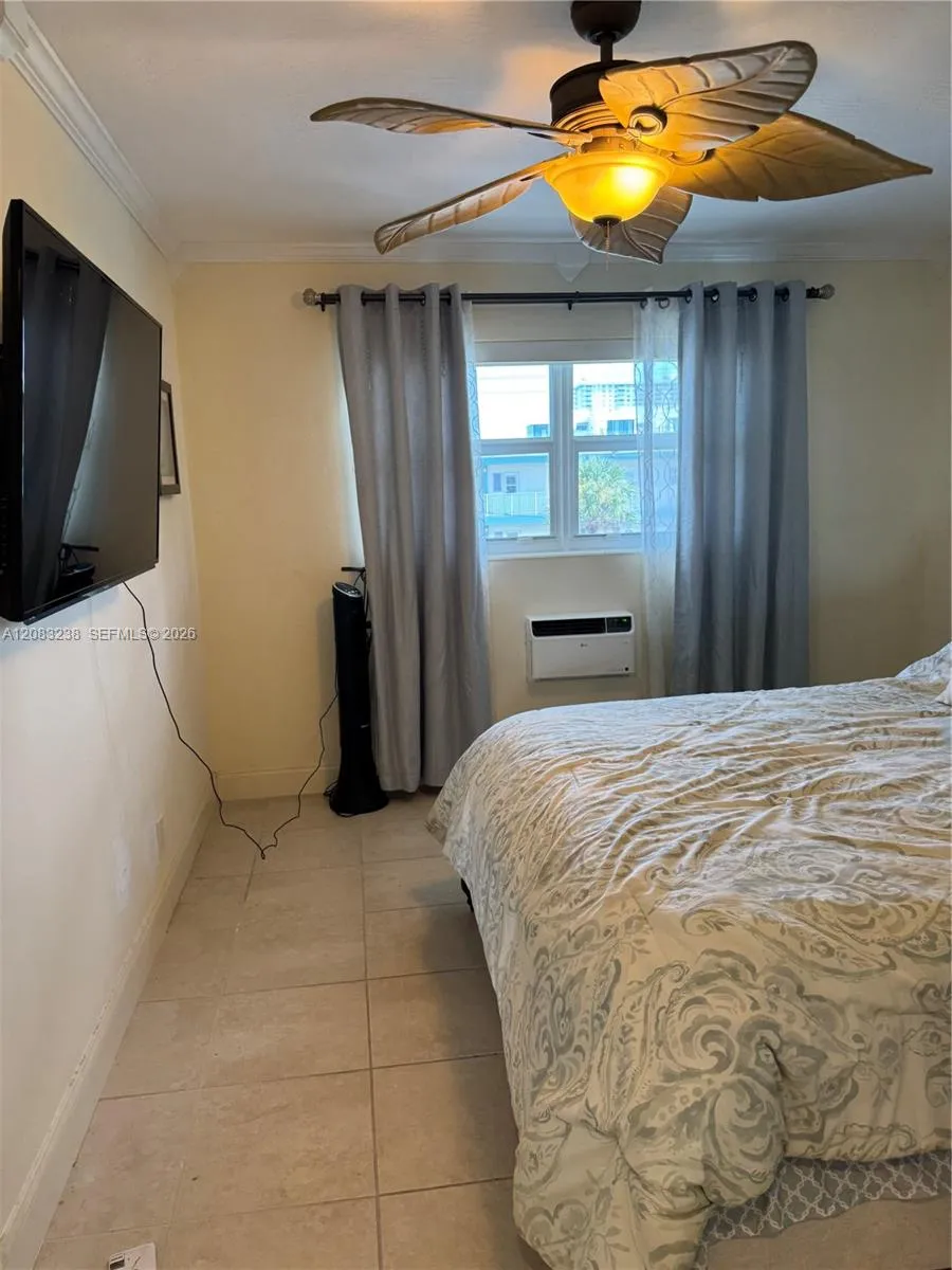 3922 NE 166th St #S305 North Miami Beach, FL 33160