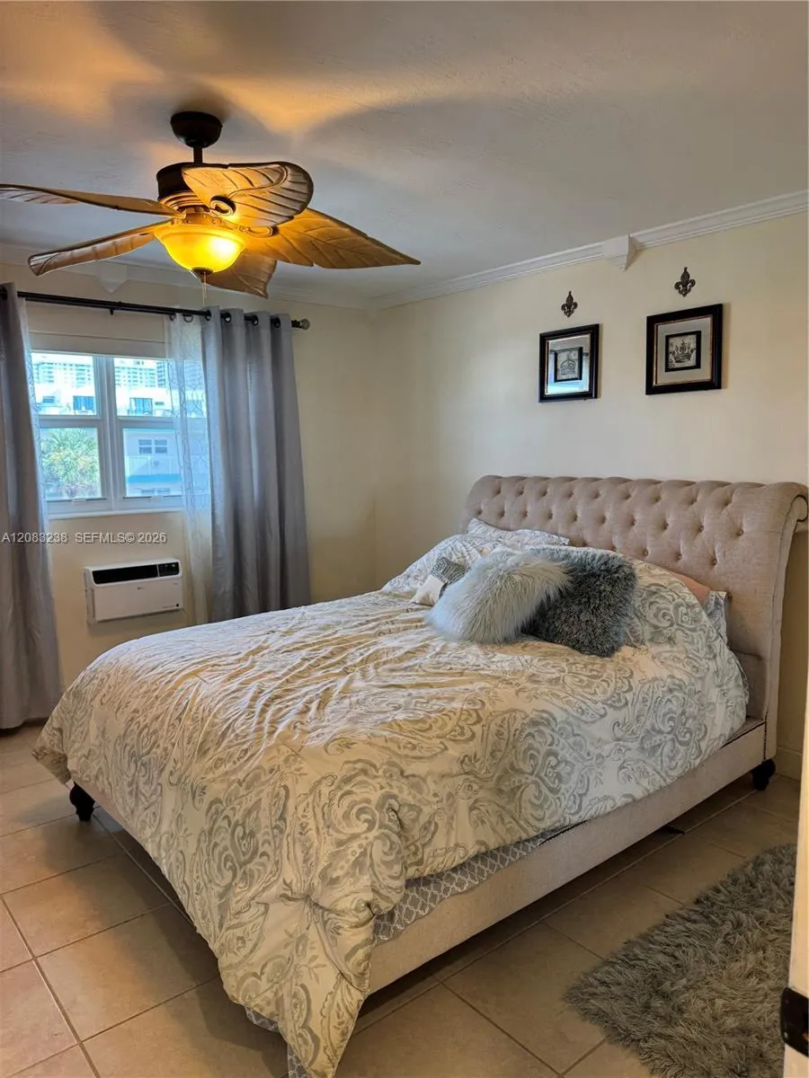 3922 NE 166th St #S305 North Miami Beach, FL 33160