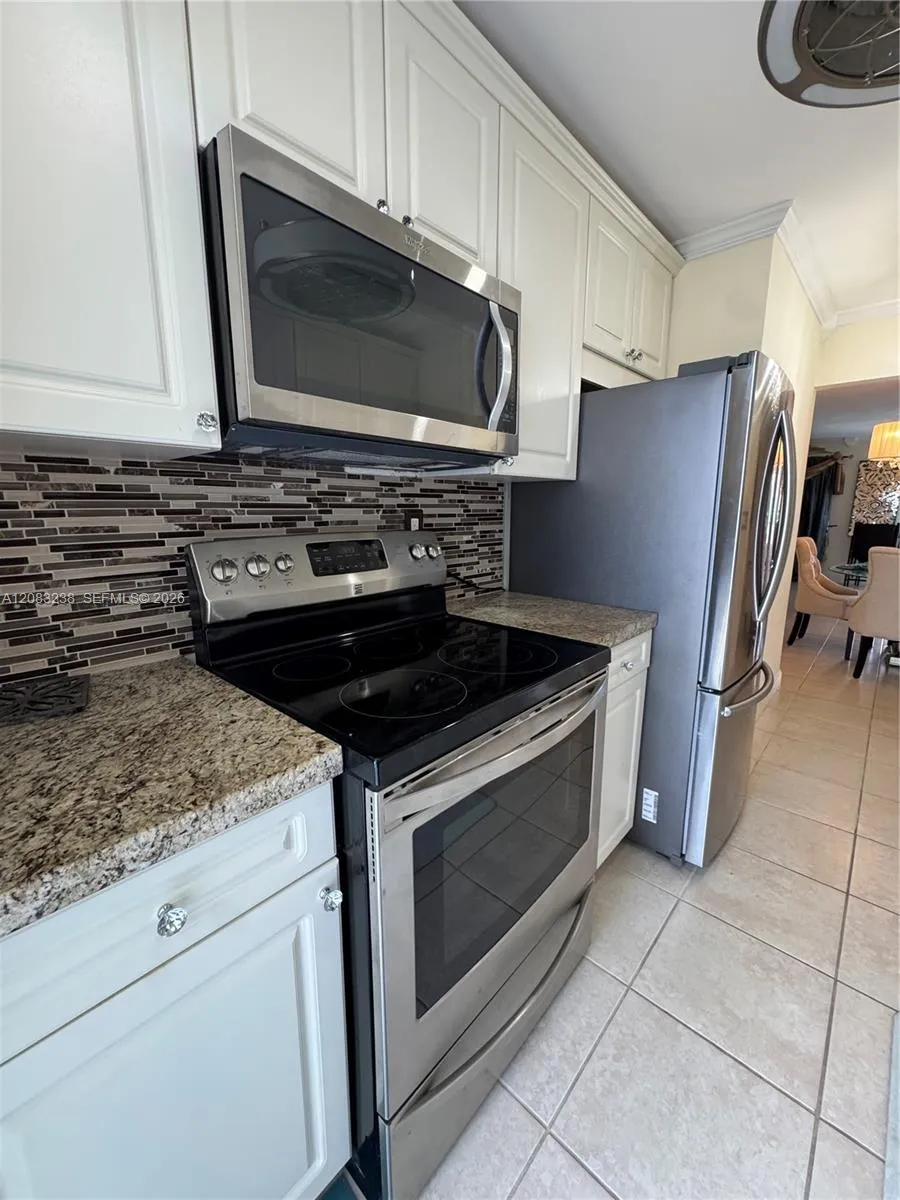 3922 NE 166th St #S305 North Miami Beach, FL 33160