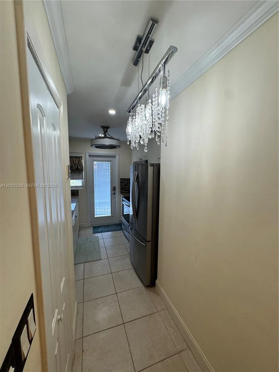 3922 NE 166th St #S305 North Miami Beach, FL 33160