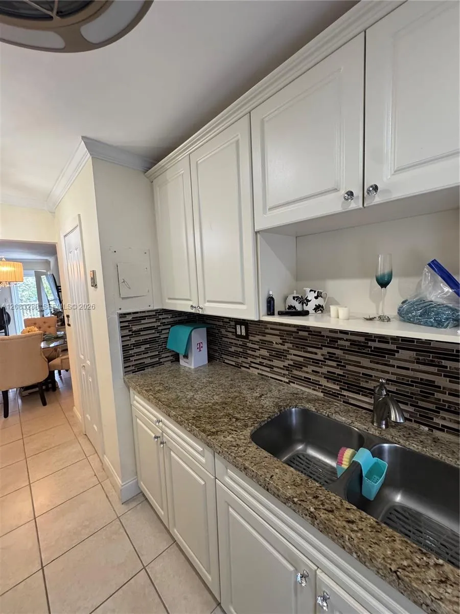 3922 NE 166th St #S305 North Miami Beach, FL 33160