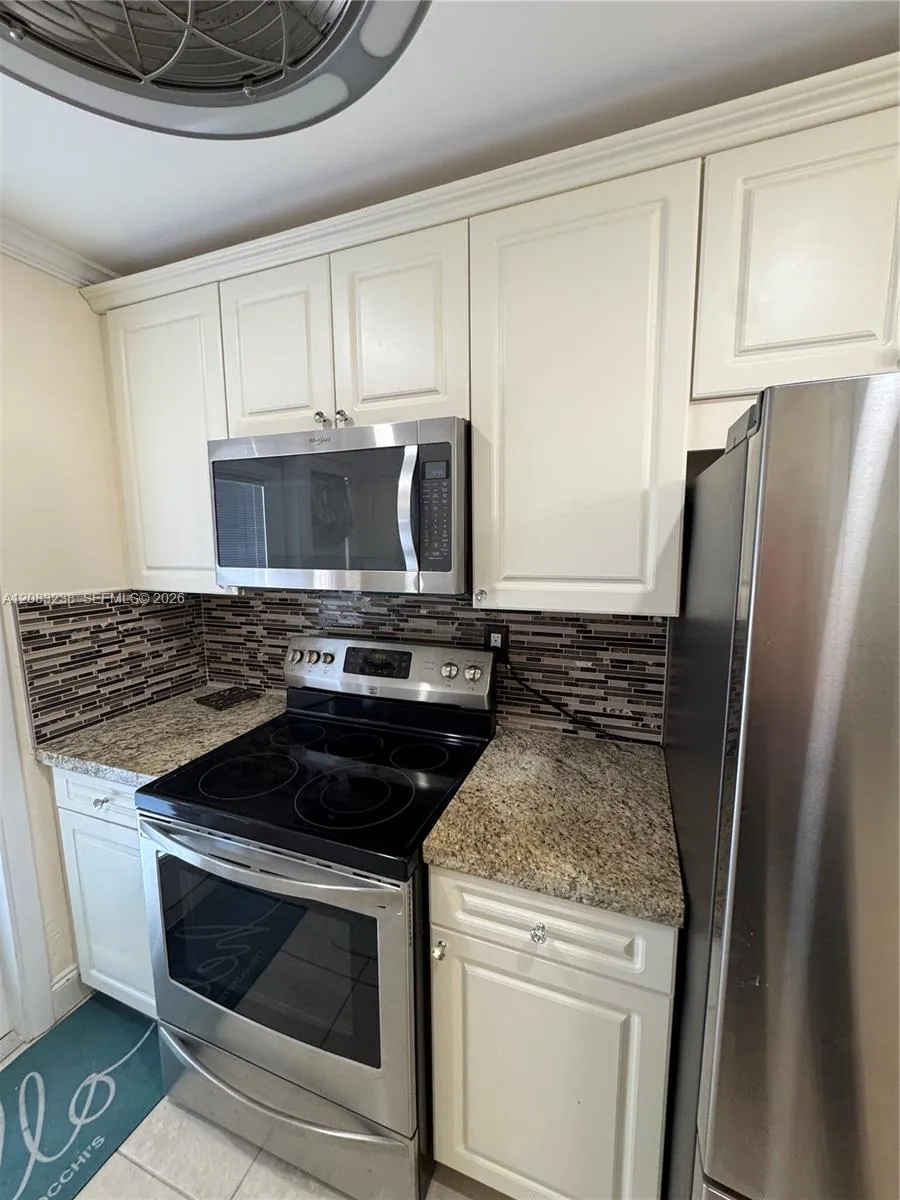 3922 NE 166th St #S305 North Miami Beach, FL 33160