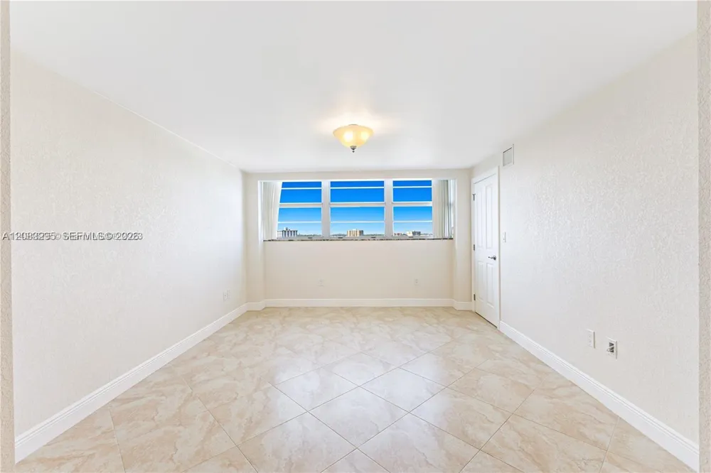 13155 Ixora Ct #905 North Miami, FL 33181