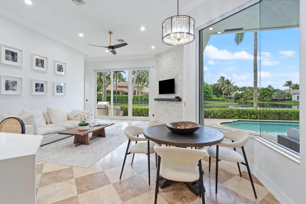10821 Blue Palm Street Plantation, FL 33324