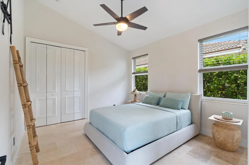 10821 Blue Palm Street Plantation, FL 33324