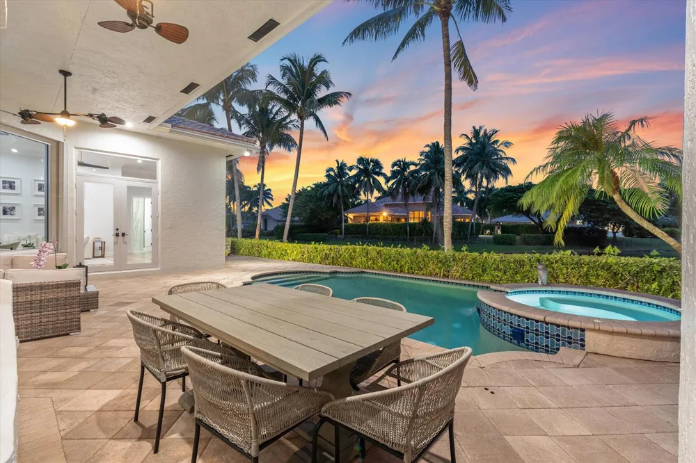 10821 Blue Palm Street Plantation, FL 33324