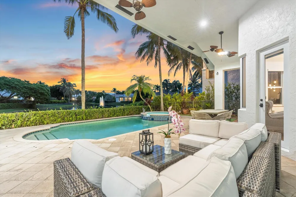 10821 Blue Palm Street Plantation, FL 33324
