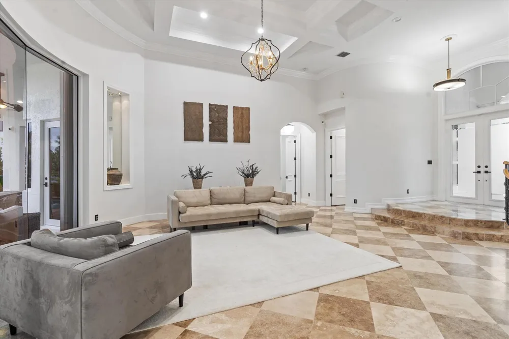 10821 Blue Palm Street Plantation, FL 33324