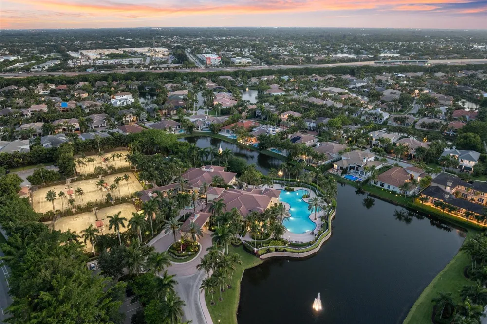 10821 Blue Palm Street Plantation, FL 33324