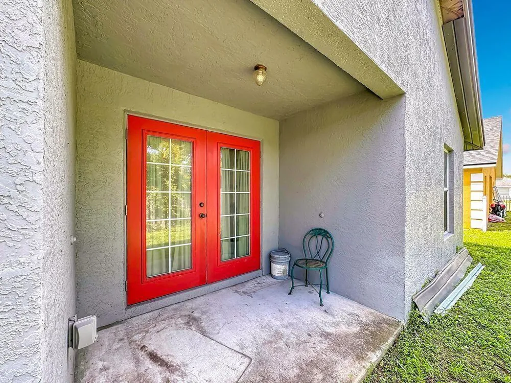 2914 ZORA NEAL DRIVE Fort Pierce, FL 34947