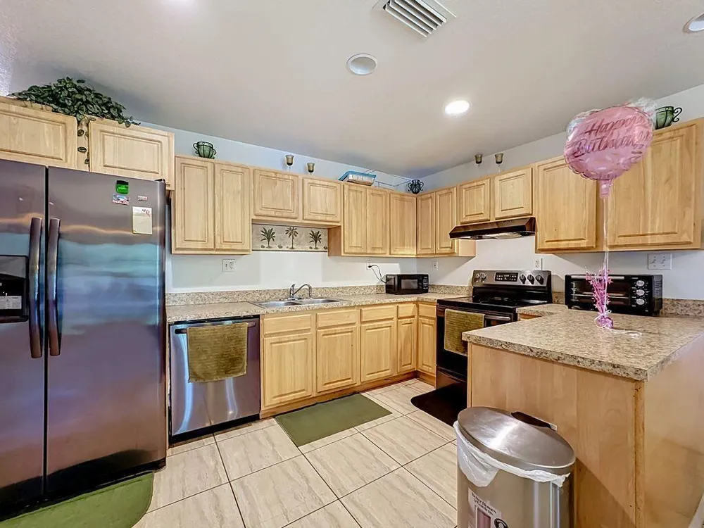 2914 ZORA NEAL DRIVE Fort Pierce, FL 34947