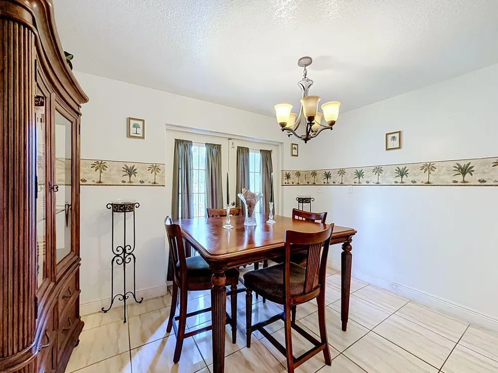 2914 ZORA NEAL DRIVE Fort Pierce, FL 34947