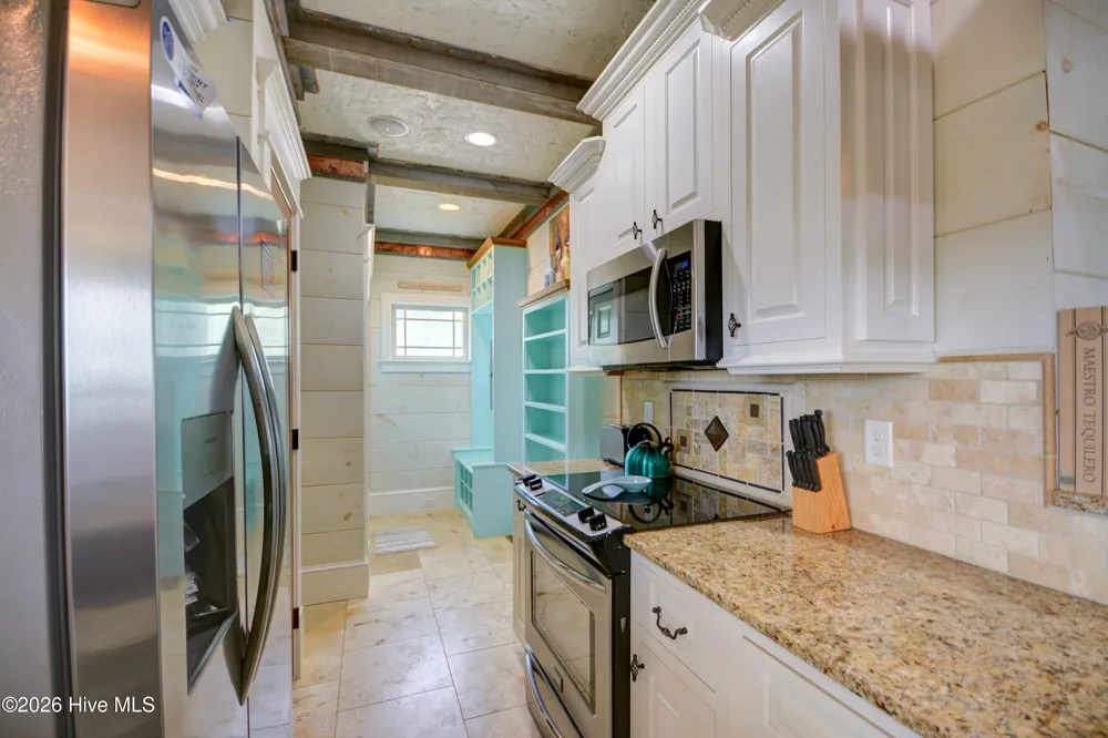 2333 New River Inlet Road North Topsail Beach, NC 28460