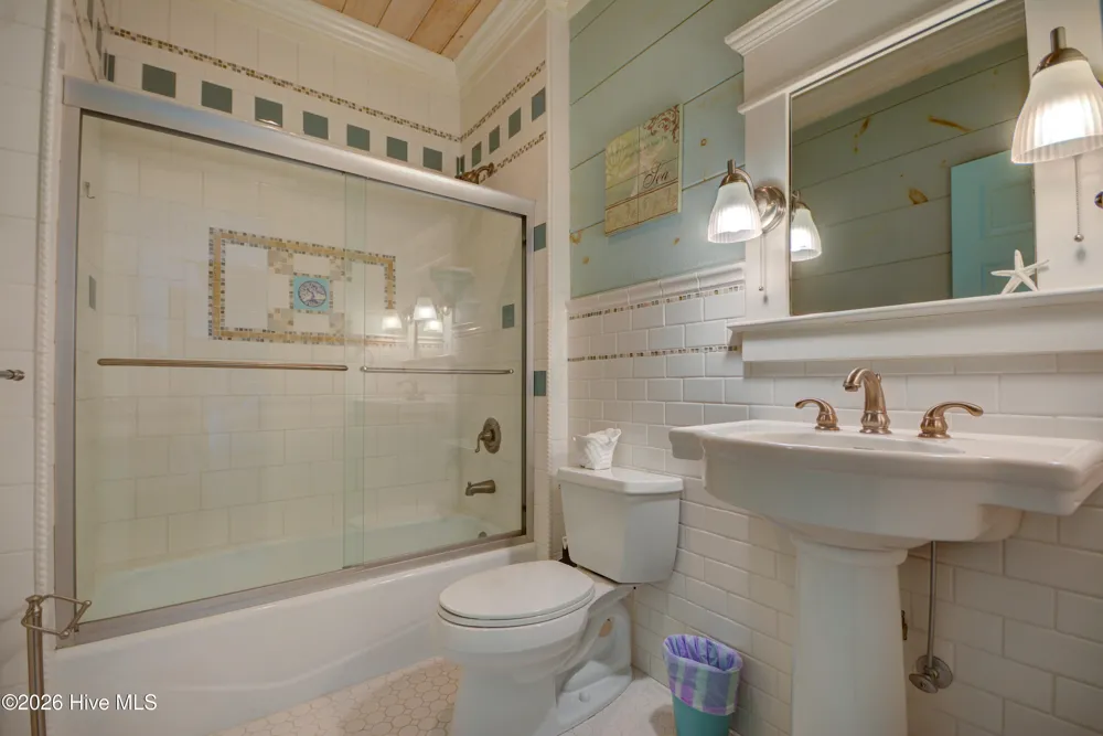 2333 New River Inlet Road North Topsail Beach, NC 28460