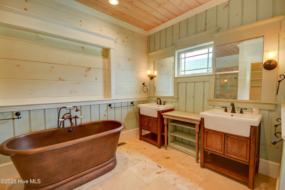 2333 New River Inlet Road North Topsail Beach, NC 28460