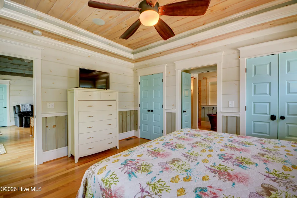 2333 New River Inlet Road North Topsail Beach, NC 28460