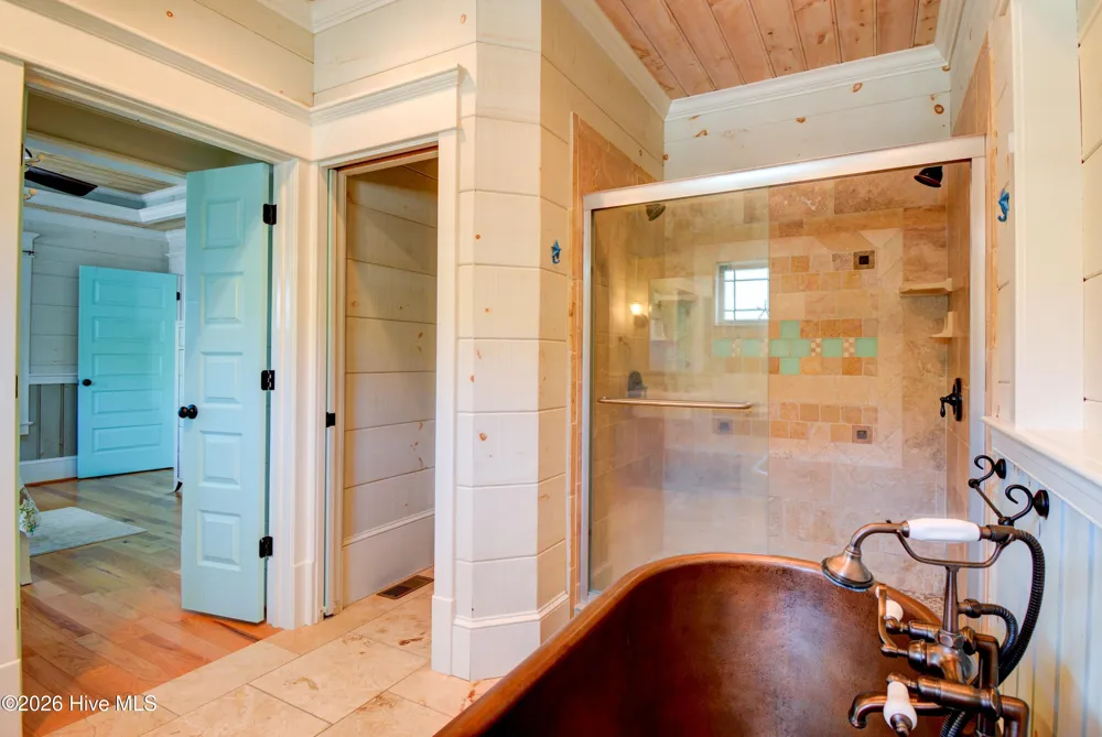 2333 New River Inlet Road North Topsail Beach, NC 28460