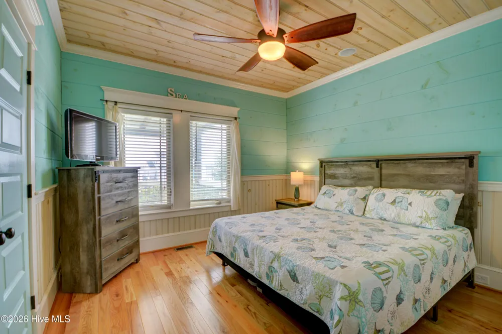 2333 New River Inlet Road North Topsail Beach, NC 28460