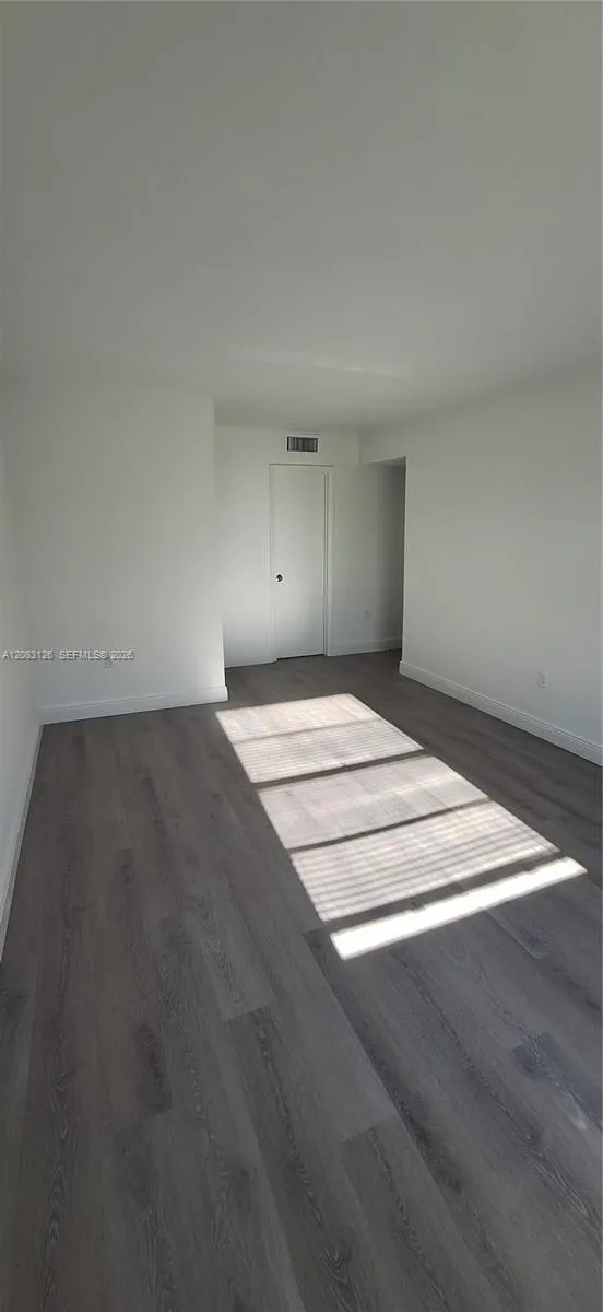 4990 E Sabal Palm Blvd #202 Tamarac, FL 33319