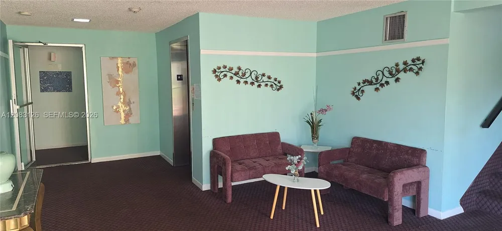 4990 E Sabal Palm Blvd #202 Tamarac, FL 33319