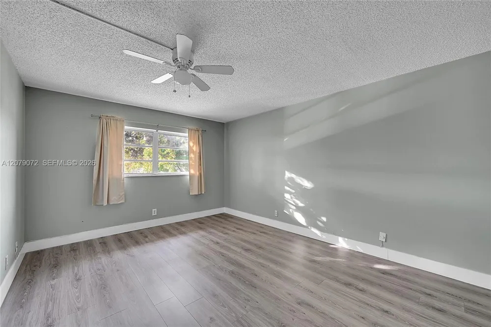 1801 NW 75th Ave #305 Plantation, FL 33313