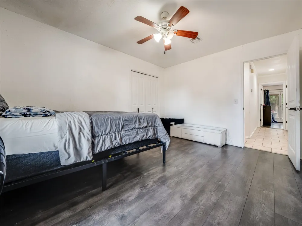 1100 W Knoxville Street Broken Arrow, OK 74012