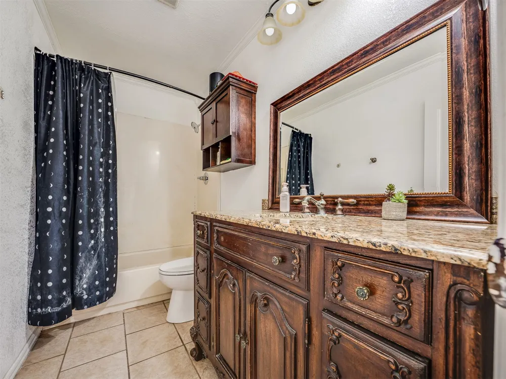 1100 W Knoxville Street Broken Arrow, OK 74012