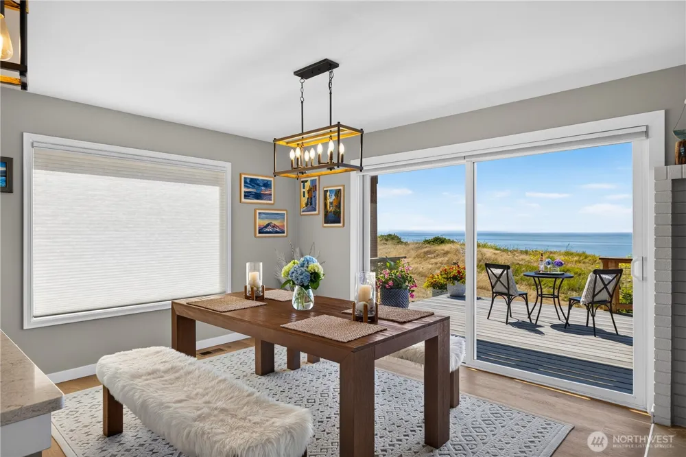 2285 W Beach Road #C Oak Harbor, WA 98277