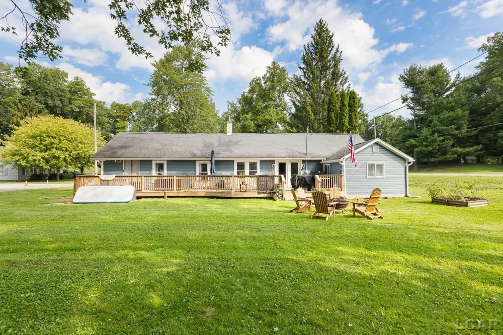 4171 Woodland Avenue Woodstock Township, MI 49253