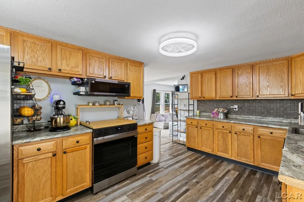 4171 Woodland Avenue Woodstock Township, MI 49253
