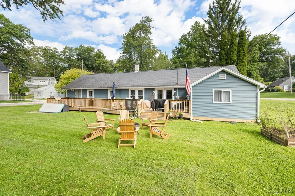 4171 Woodland Avenue Woodstock Township, MI 49253