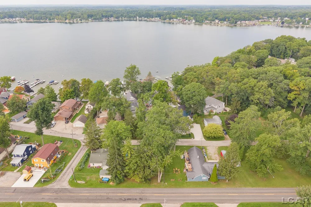 4171 Woodland Avenue Woodstock Township, MI 49253