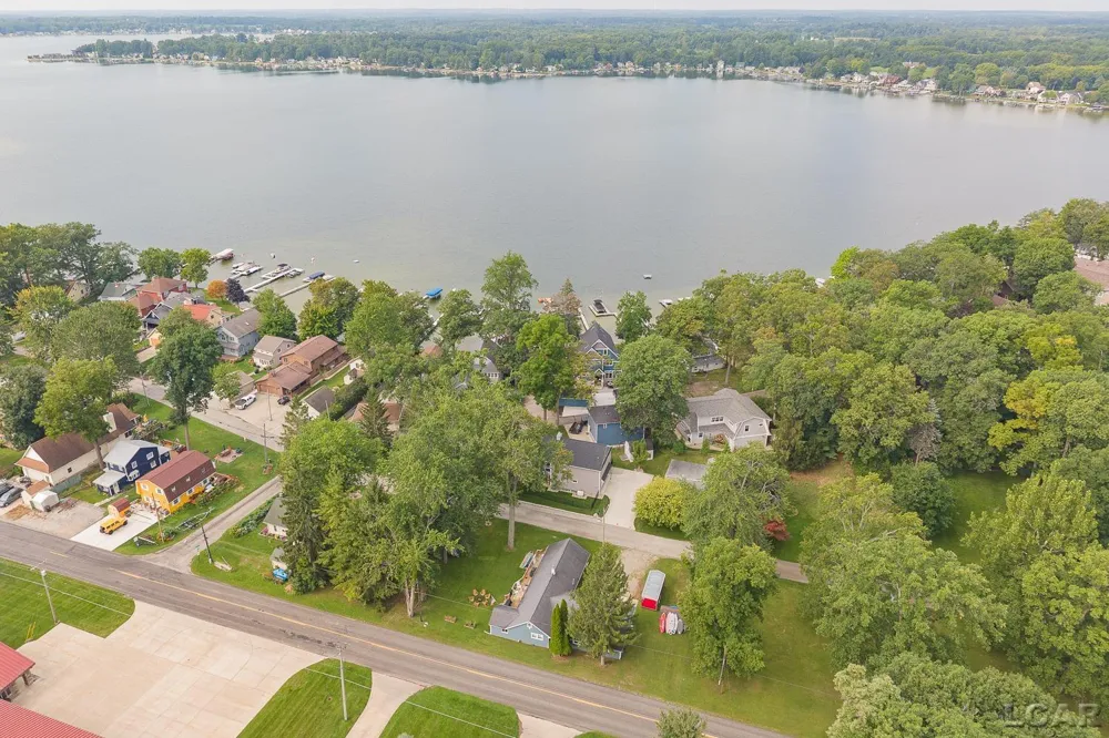 4171 Woodland Avenue Woodstock Township, MI 49253