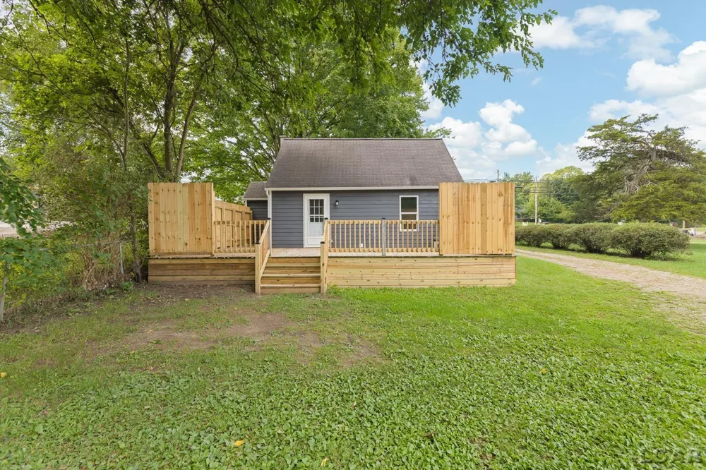 3435 Adrian Highway Adrian City, MI 49221
