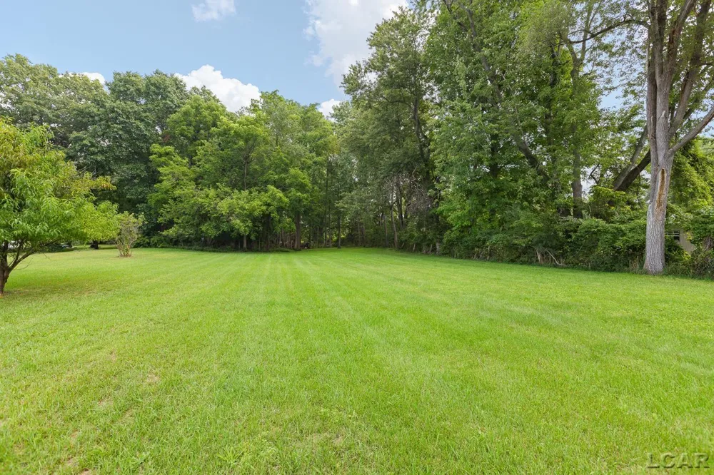 3435 Adrian Highway Adrian City, MI 49221