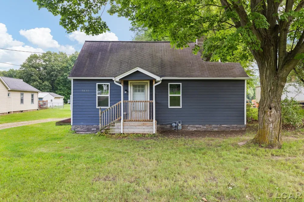 3435 Adrian Highway Adrian City, MI 49221