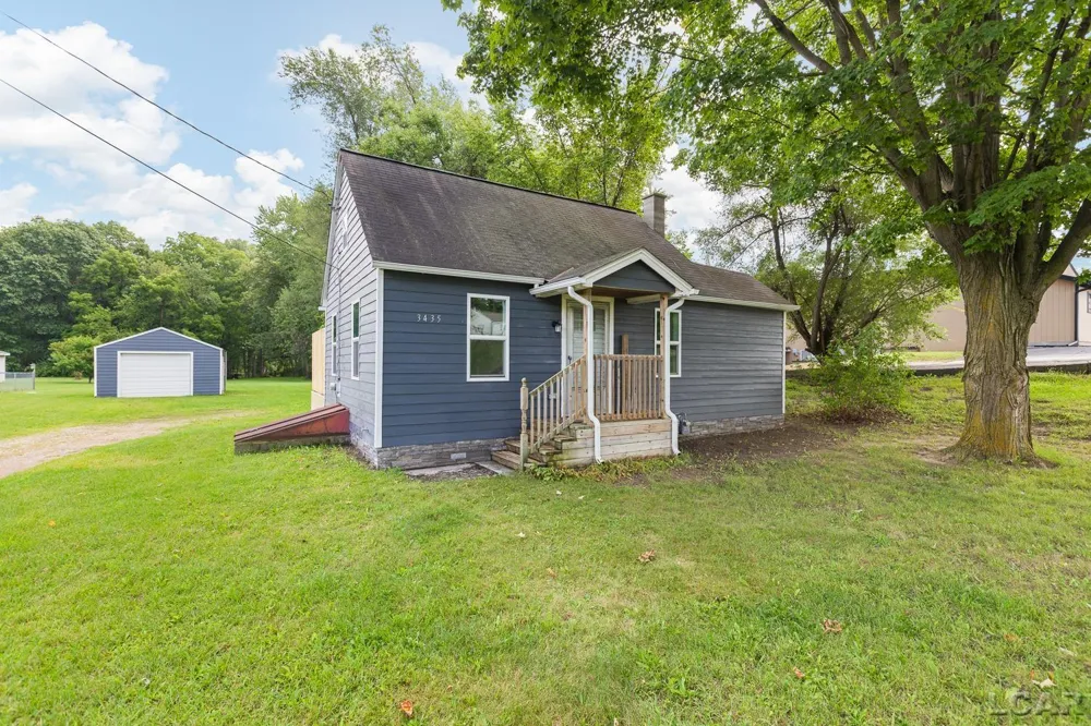 3435 Adrian Highway Adrian City, MI 49221