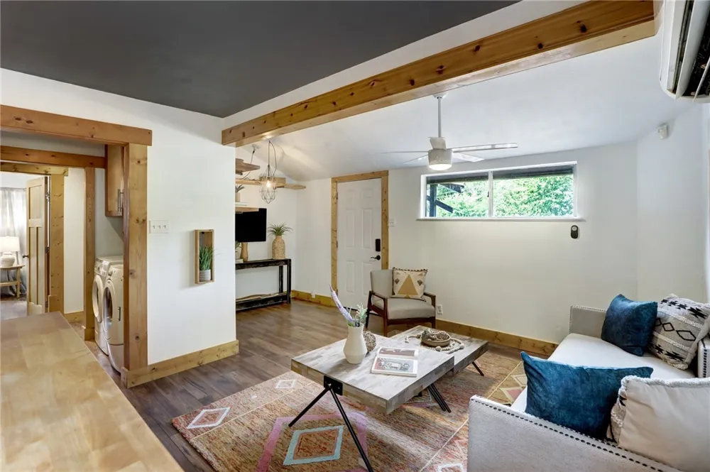 1007 Prospect Avenue Austin, TX 78702