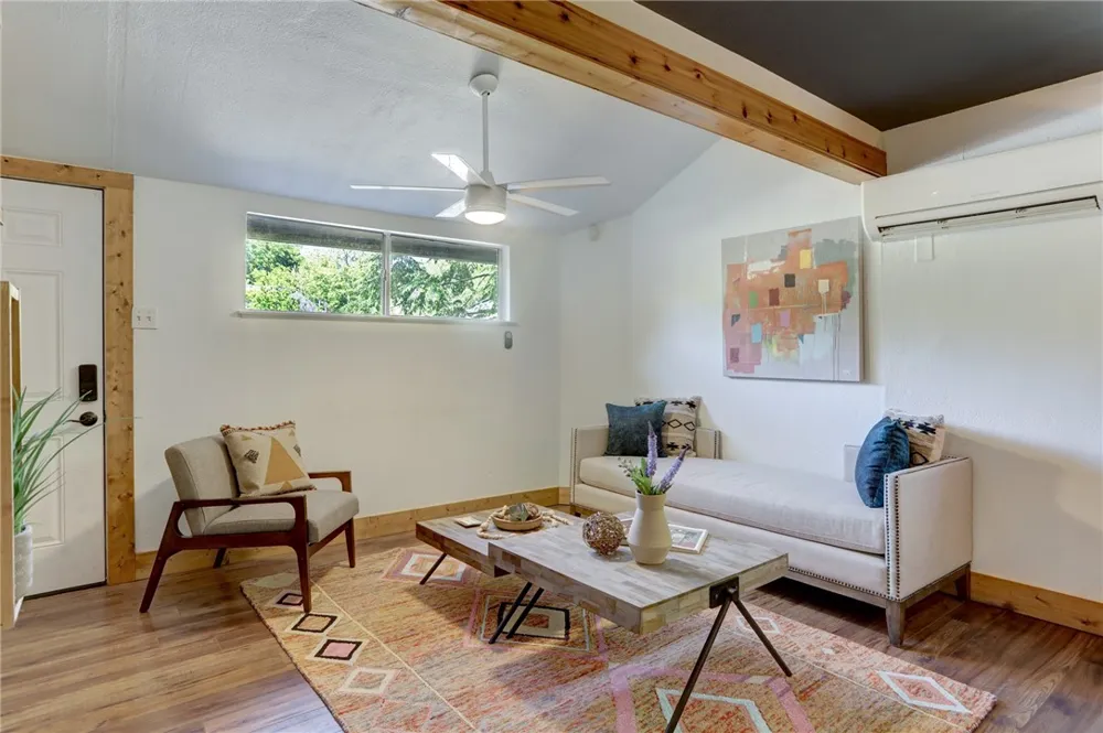 1007 Prospect Avenue Austin, TX 78702