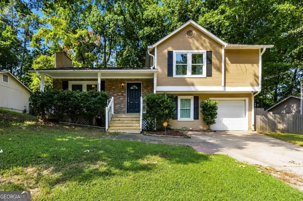 10303 Briarbay DR Jonesboro, GA 30238