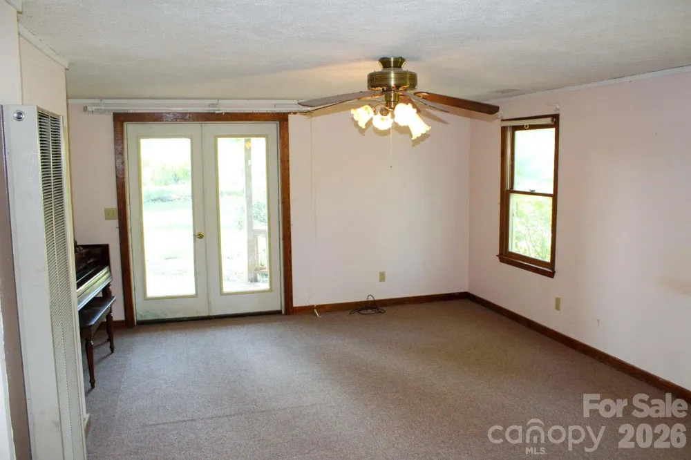 70 Fox Mountain Road Columbus, NC 28722