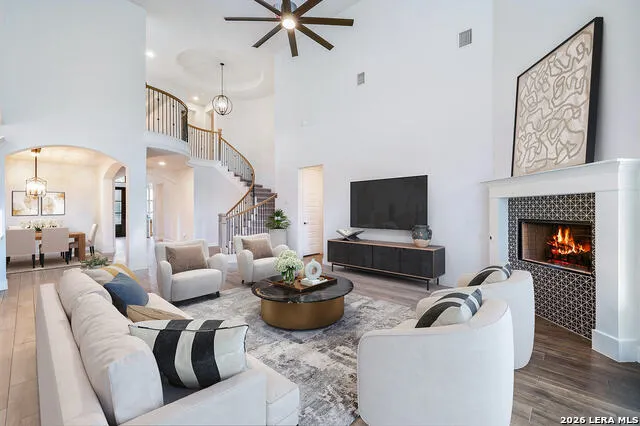 30137 Valley Run Fair Oaks Ranch, TX 78015