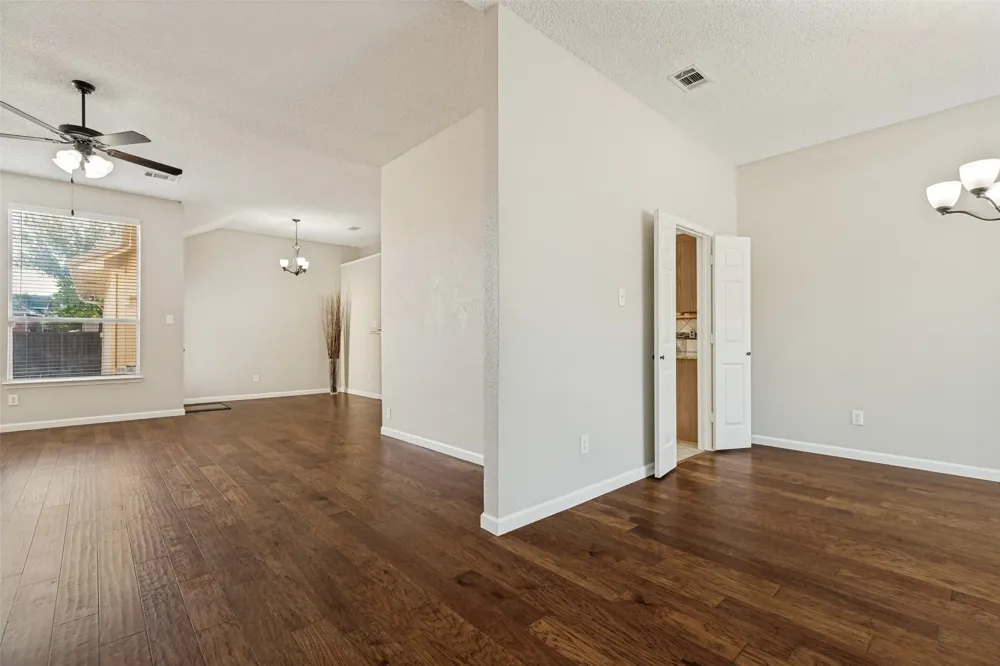 817 Aylesbury Drive Allen, TX 75002